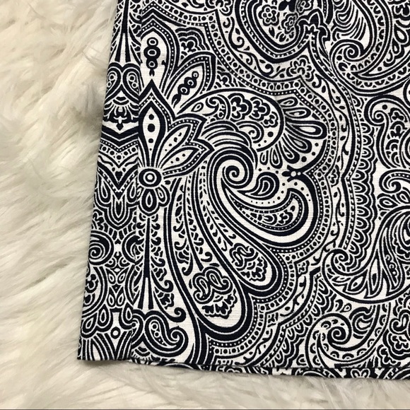 •Tommy Hilfiger• Women’s Skirt - Picture 3 of 4